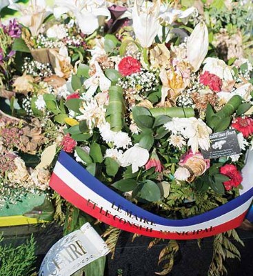 25_Évangile et société-Gerbes de fleurs.jpg