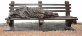 22_Dossier- Sans abri en statue-DSC_1579-Irlande-Dublin-centre ville-Cathédrale de l'église d'Irlande-Christ church-Sculpture de Jésus SDF.jpg