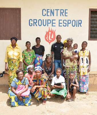 22_Dossier-Poème_Bangui-Centre Espoir (suivi VIH)_05 mai 2015.jpg