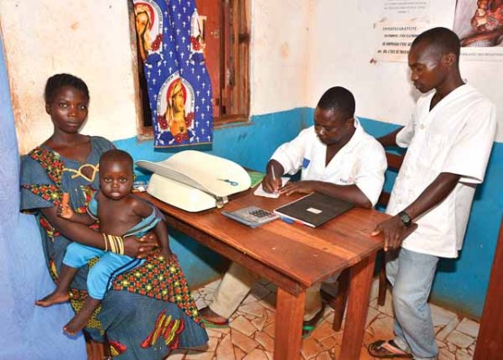 17_Dossier-Bangassou-centre de santé à Niakari_29 avril 2015.jpg